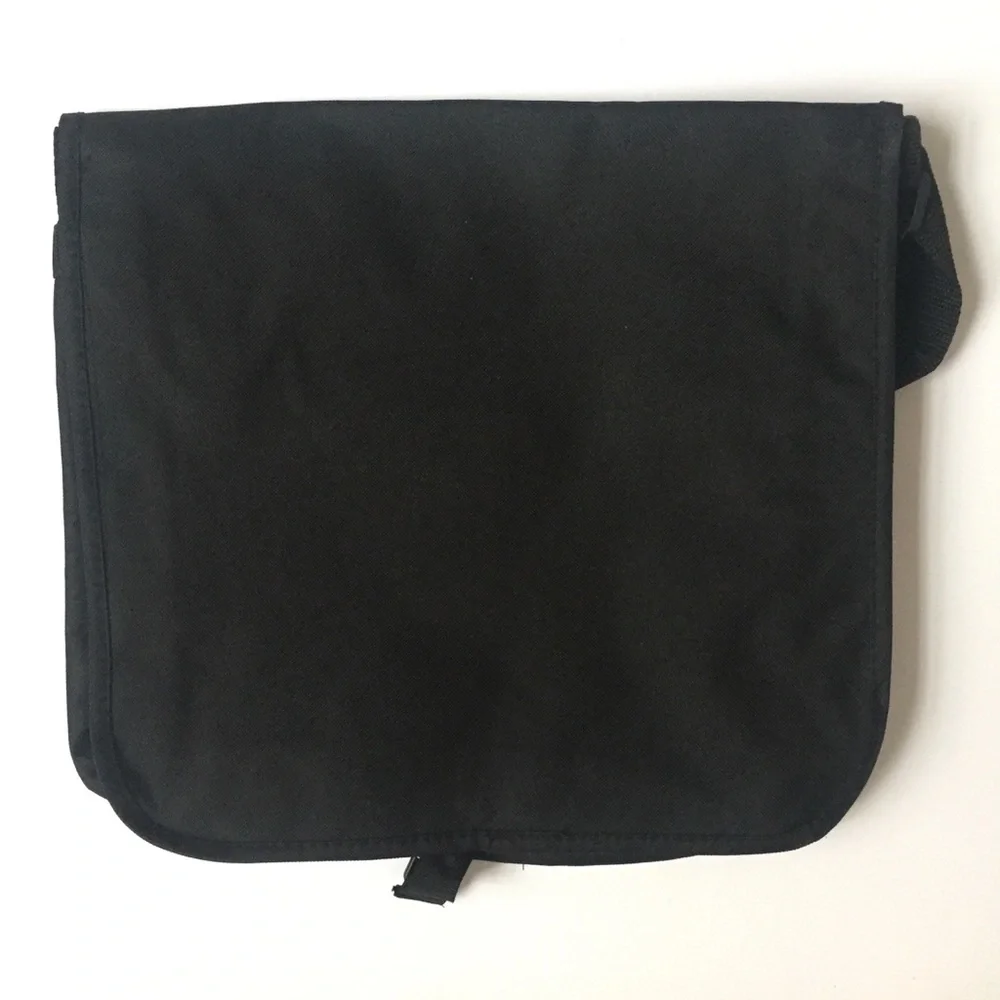 N/A maroon laptop